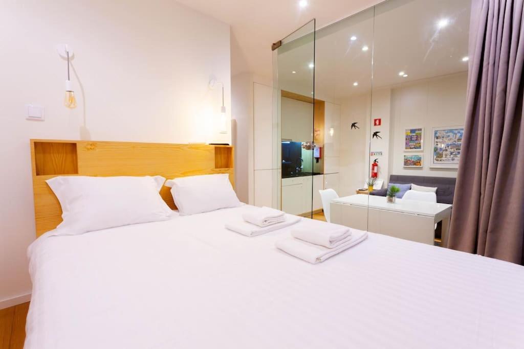 Cozy Apartment In The Center Of Porto Luaran gambar
